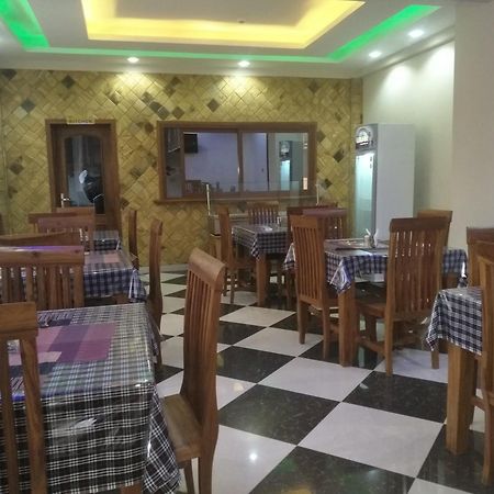 Aves Executive Hotel 아루샤 외부 사진