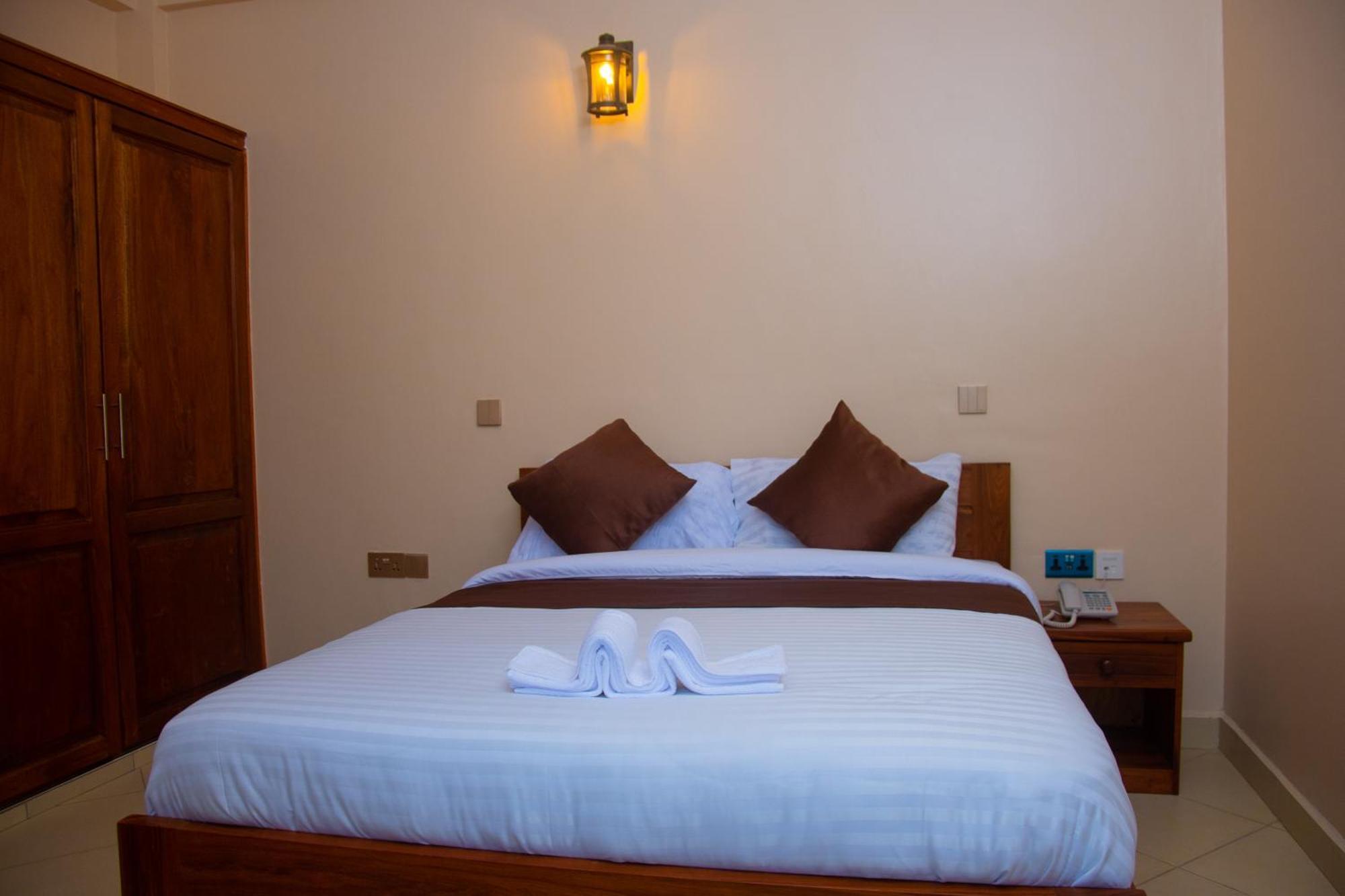 Aves Executive Hotel 아루샤 외부 사진