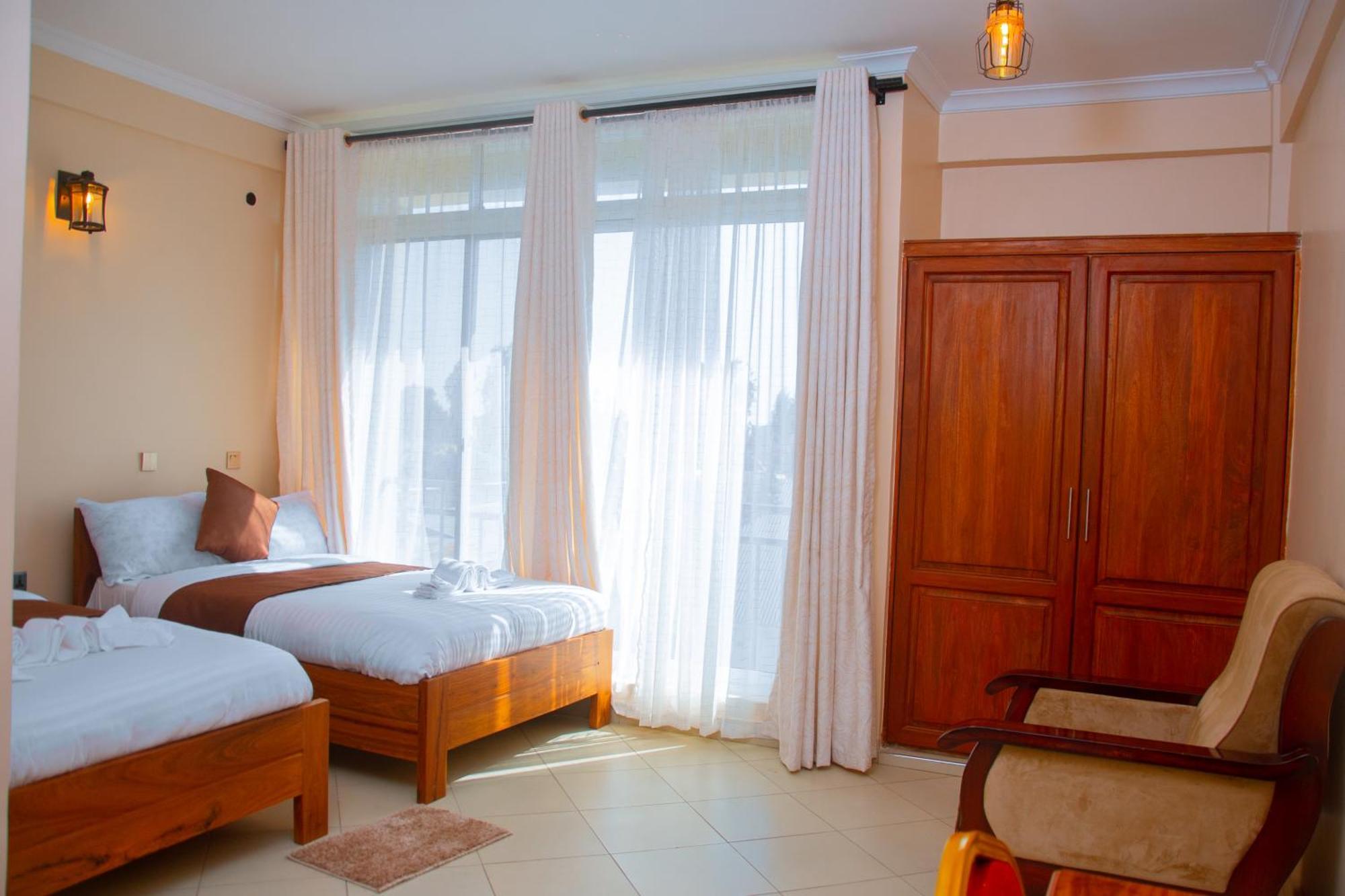 Aves Executive Hotel 아루샤 외부 사진