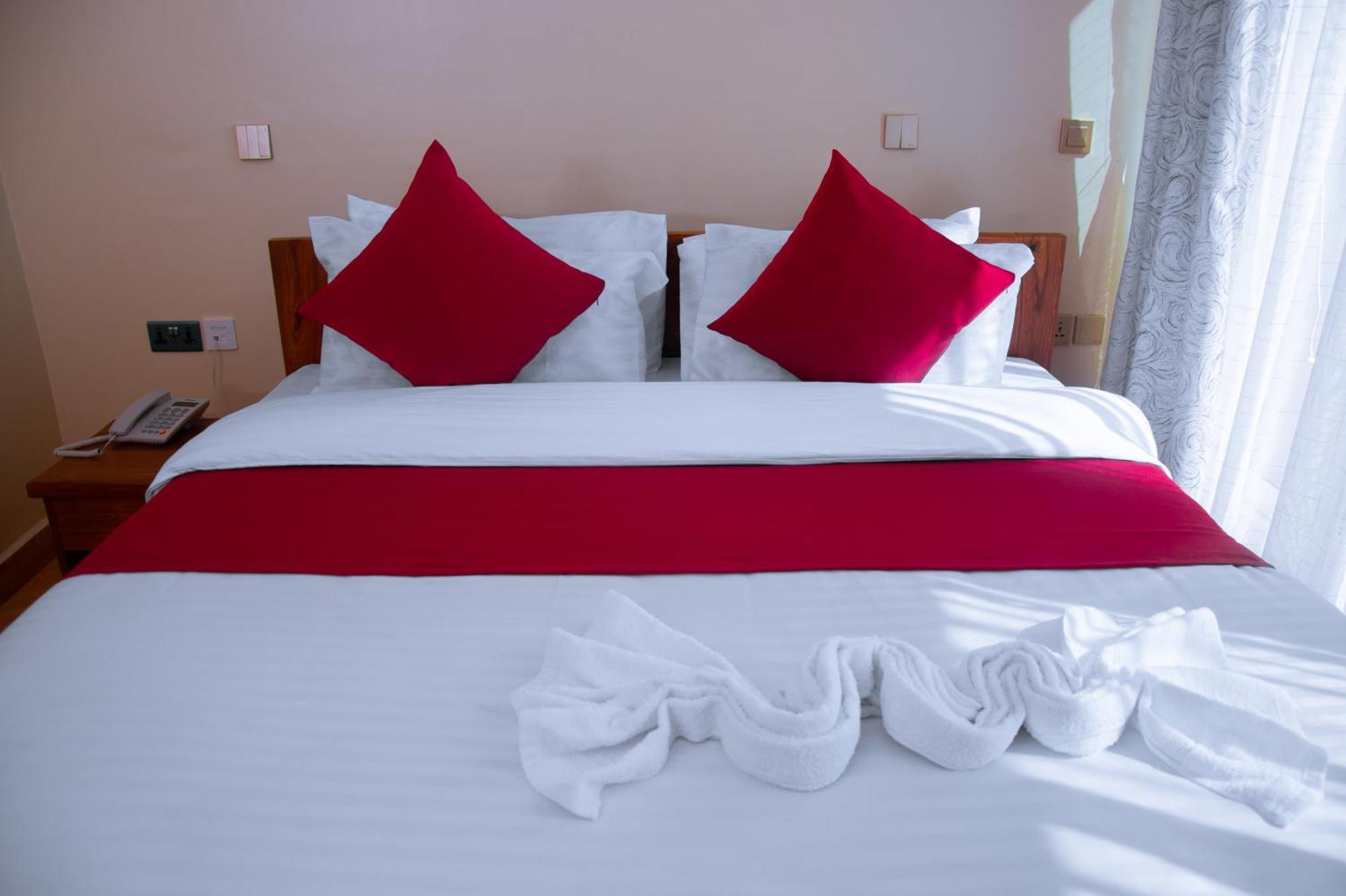 Aves Executive Hotel 아루샤 외부 사진